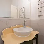 Bnbnova - Historic 3ba House With Rooftop *